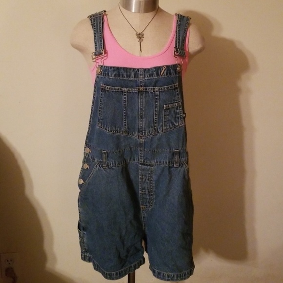 no boundaries overall shorts